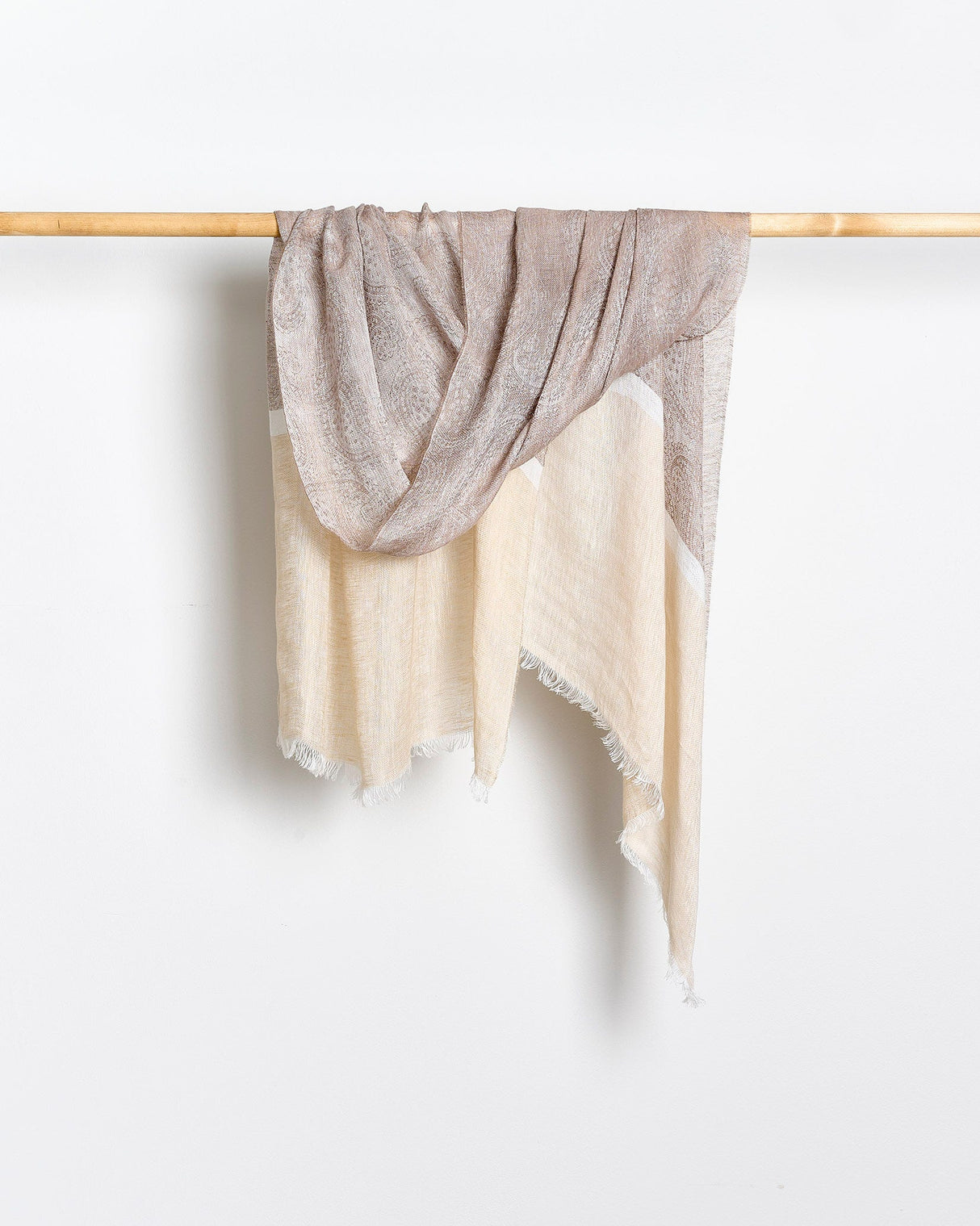 Tortora-Jacquard-Linen-Scarf