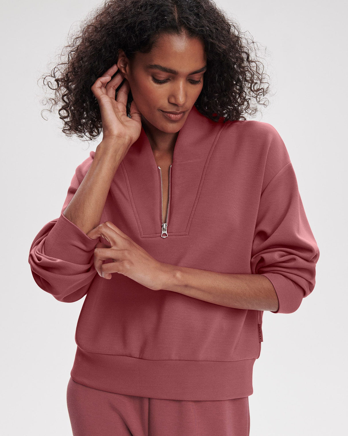 Wild-Rhubarb-Davidson-Sweatshirt