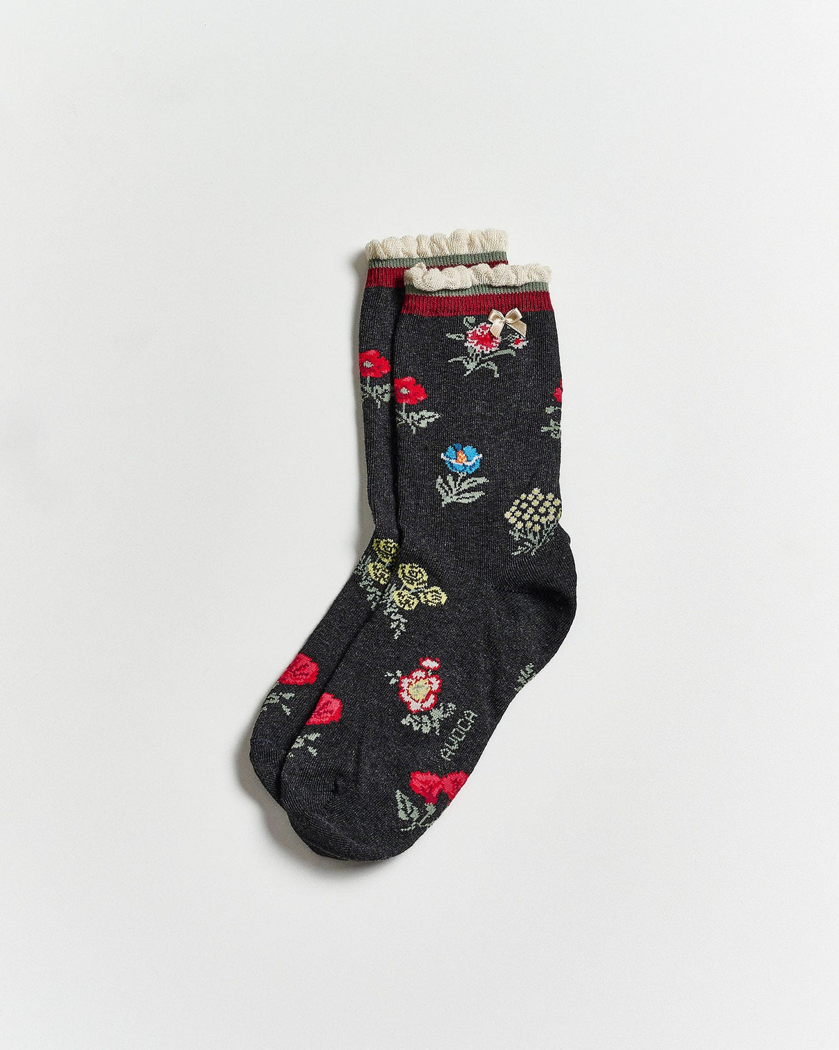 Victoria-Flower-Ankle-Socks
