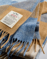 WR81 Lambswool Throw